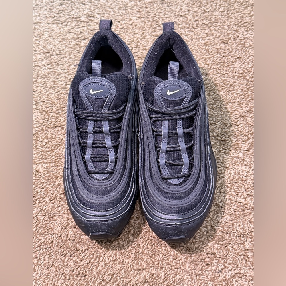 Nike Air Max 97 Black and Gray Shoes | Code 921522-011 size 7Y - Picture 1 of 8